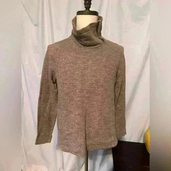 GUC Women’s Pullover Sweatshirt. Cowel Neck. Pockets. Size Medium. - Picture 1 of 8